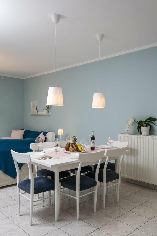Casa Di Emma Apartamento Néa Péramos Exterior foto